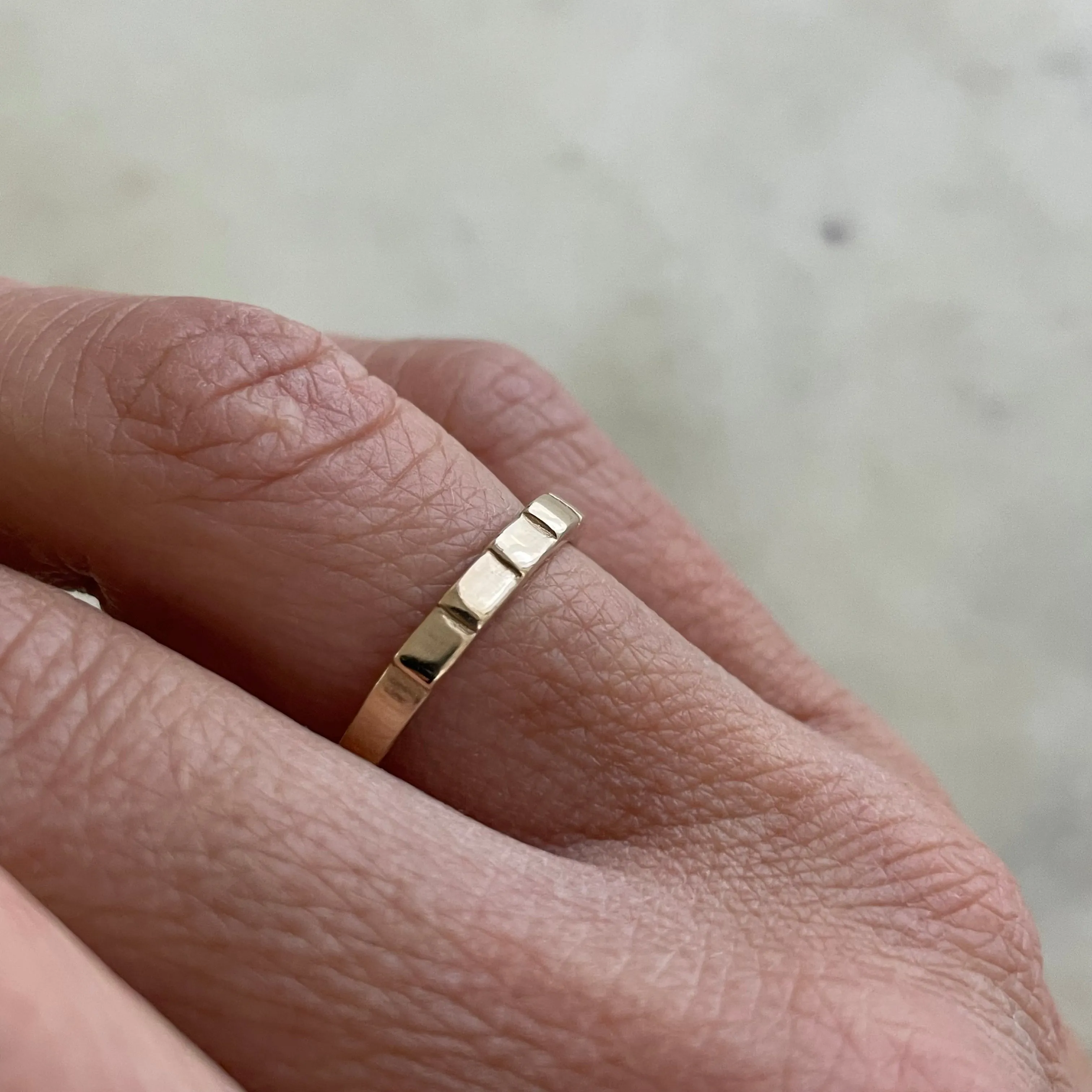 14K GOLD BREATHE RING