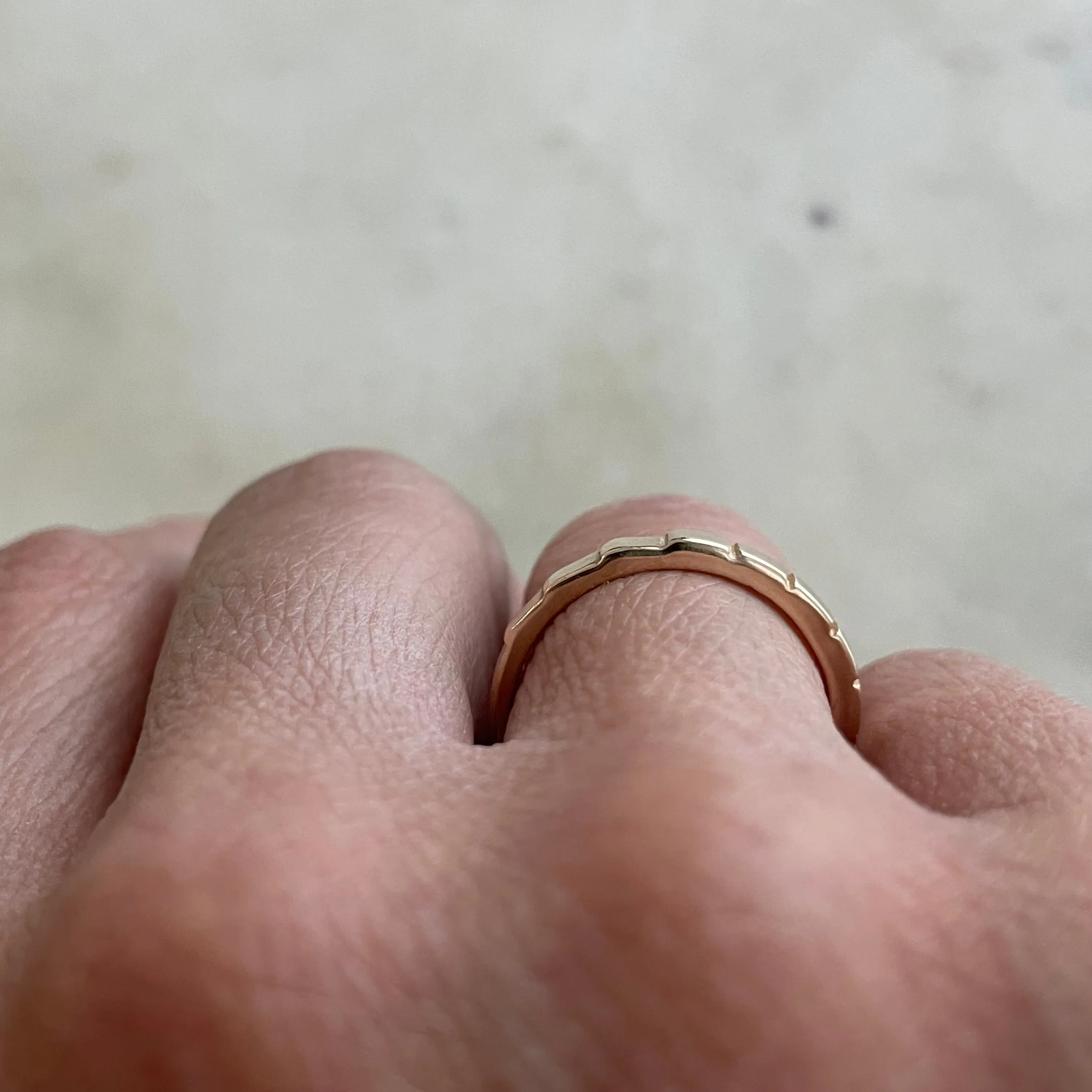 14K GOLD BREATHE RING