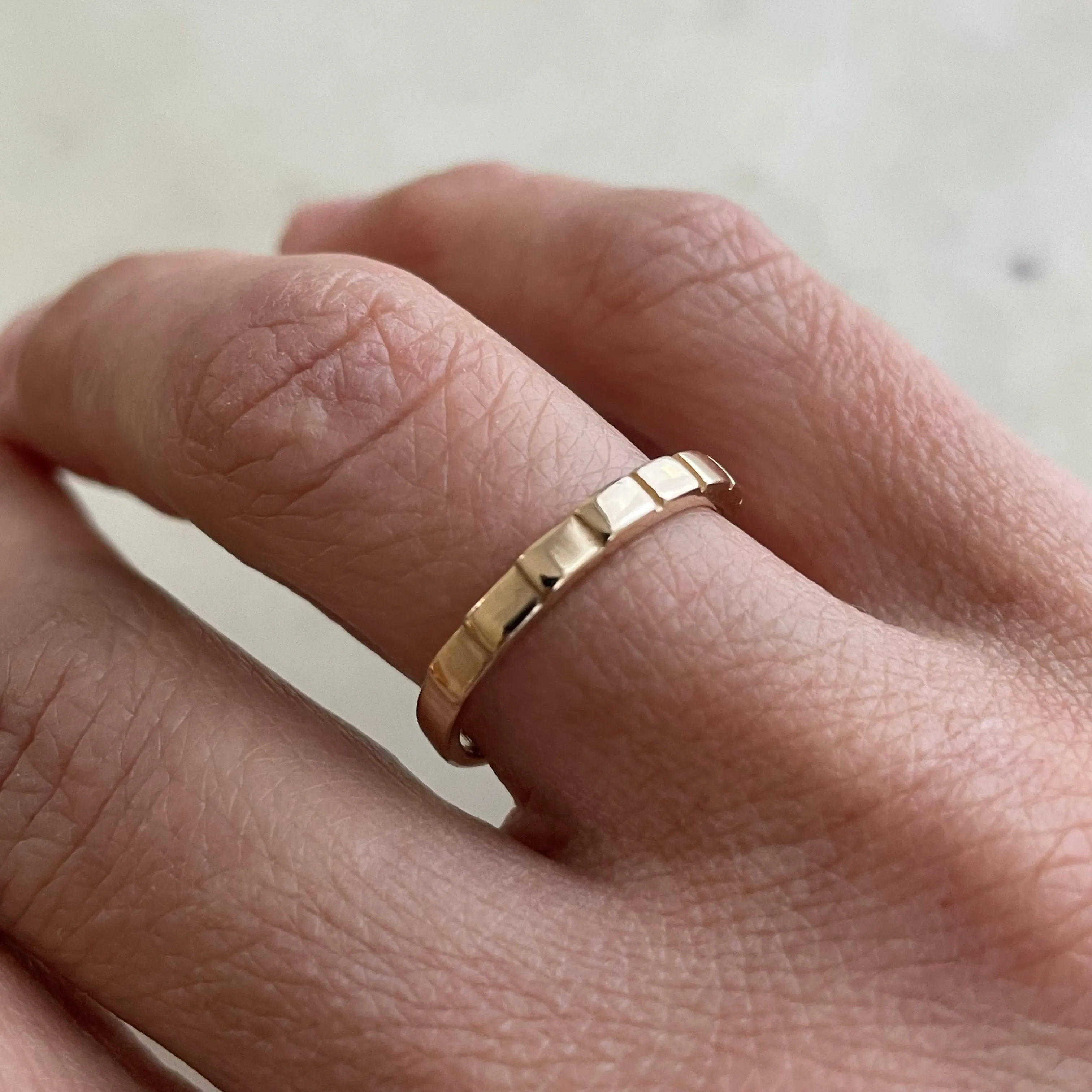 14K GOLD BREATHE RING