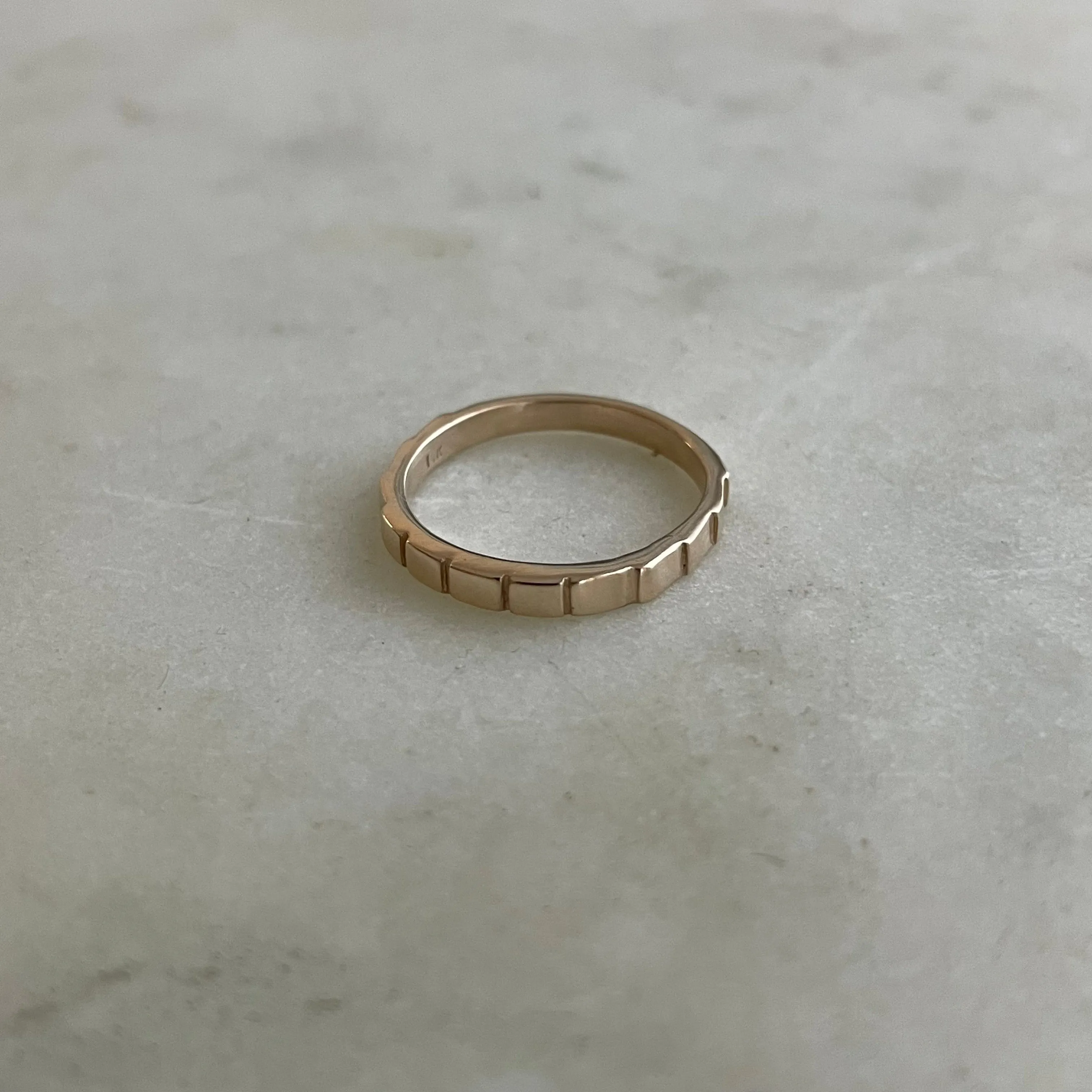 14K GOLD BREATHE RING