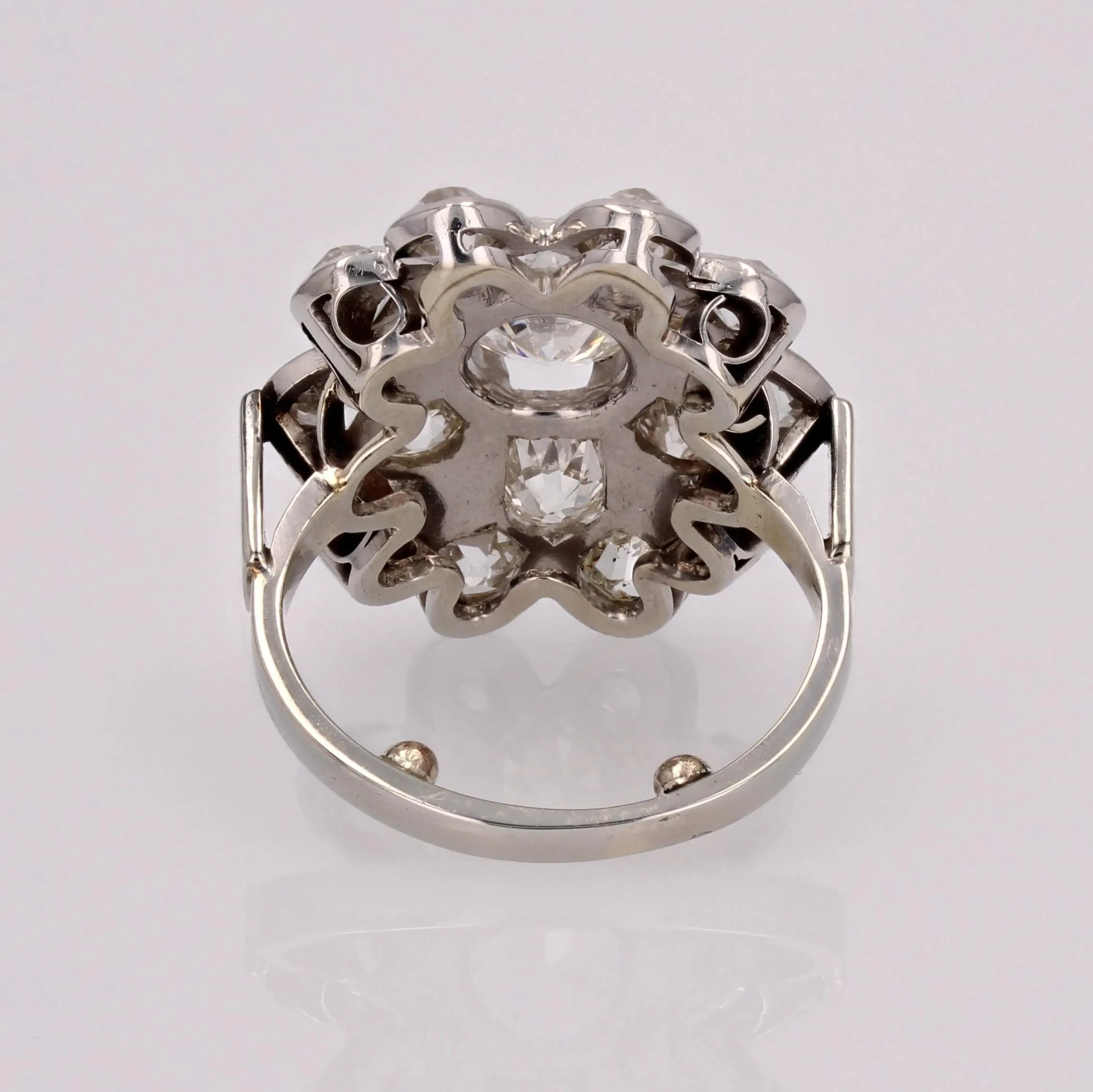 1950s 2.65 Carat Diamonds 18 Karat White Gold Flower Ring