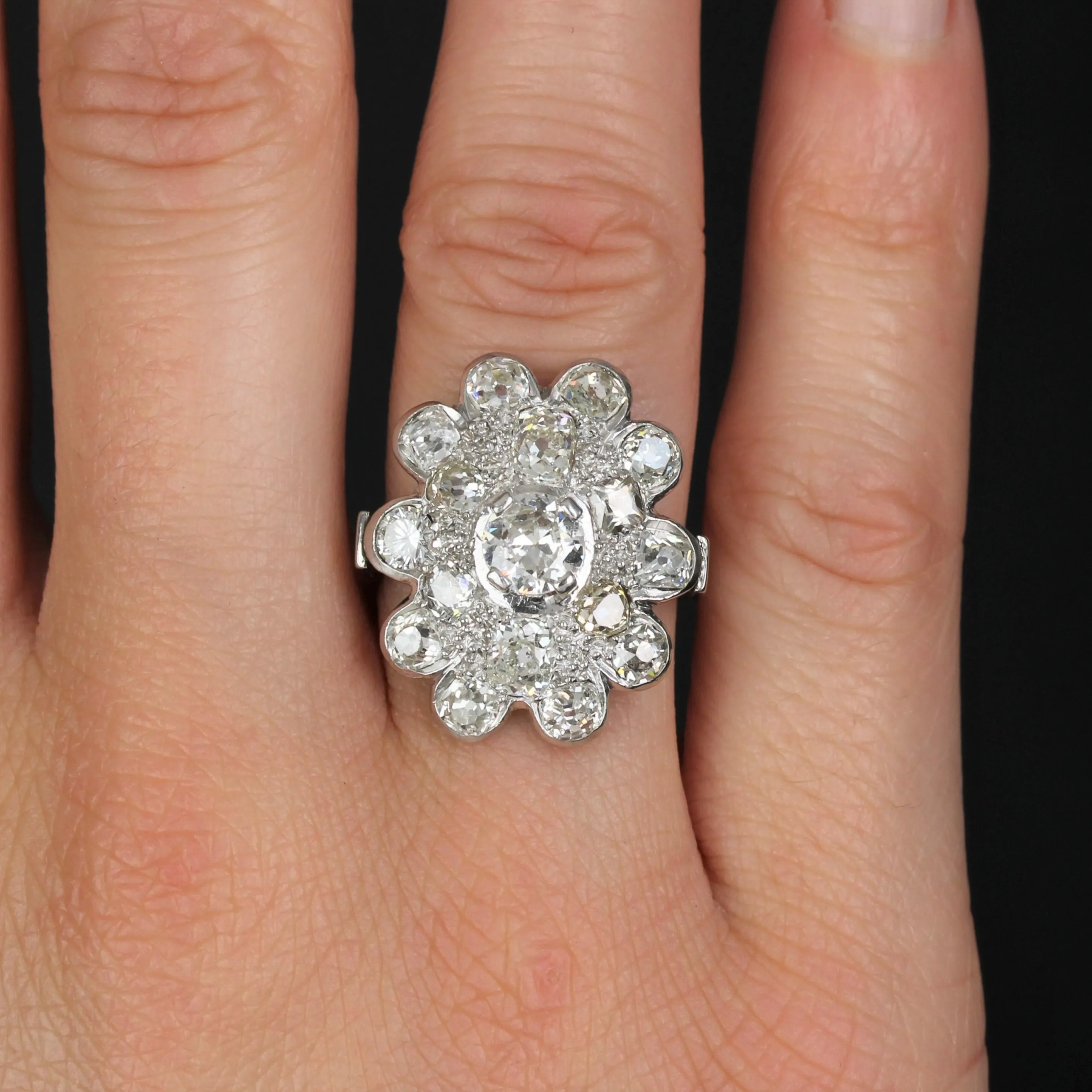 1950s 2.65 Carat Diamonds 18 Karat White Gold Flower Ring