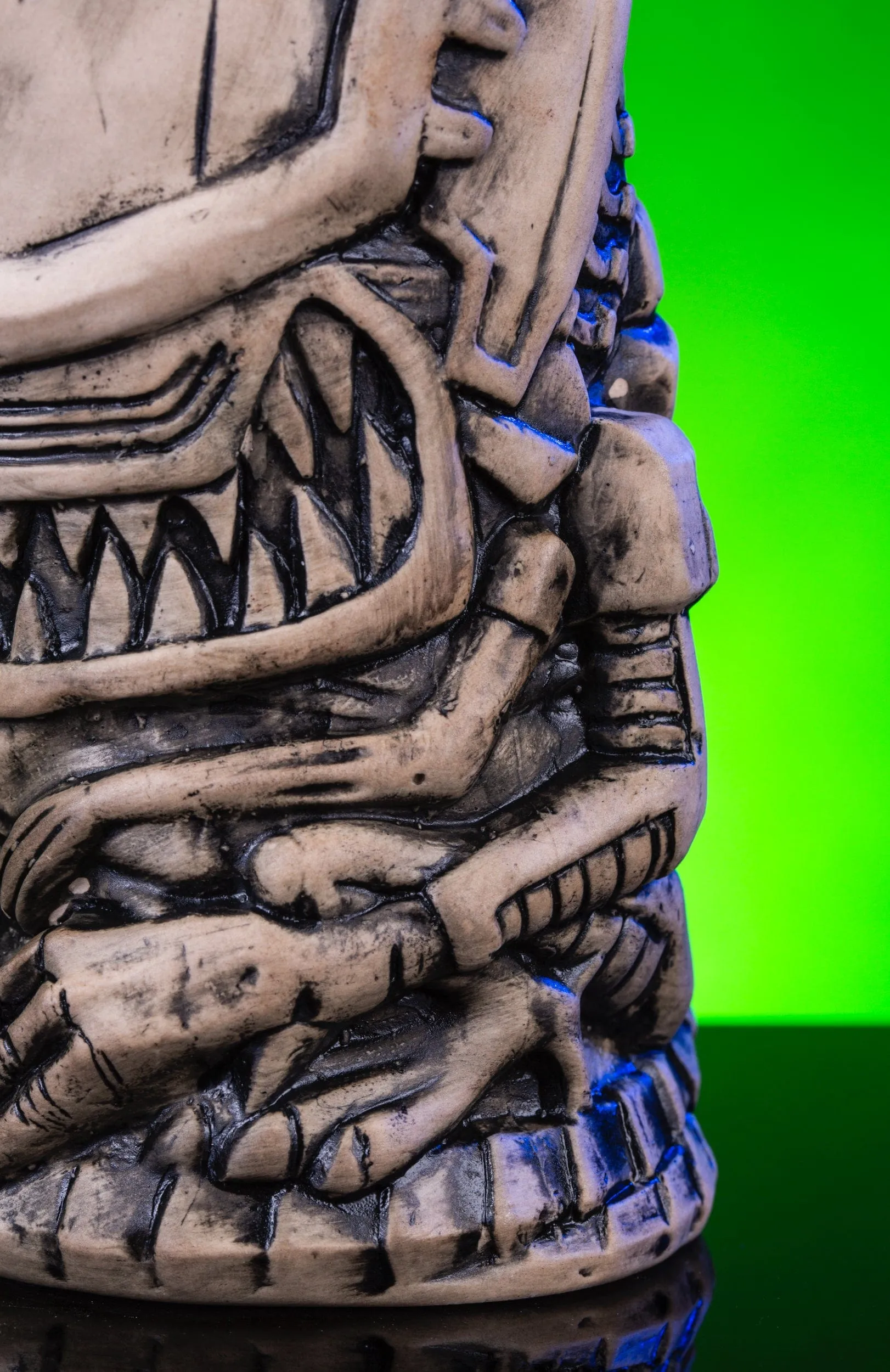 Alien Queen Tiki Mug (Xeno Bone Variant)