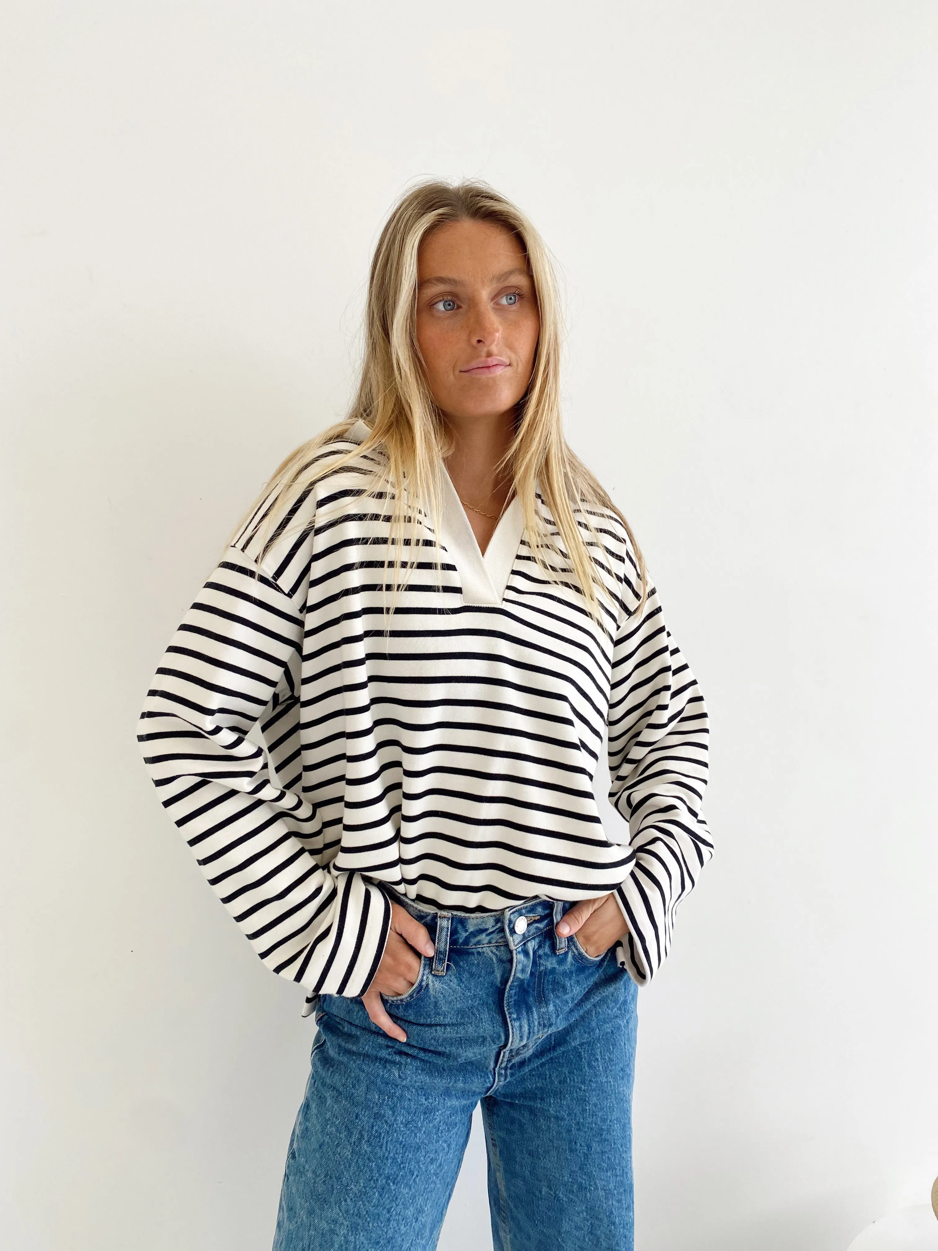 Coast Striped Pullover - Black & White