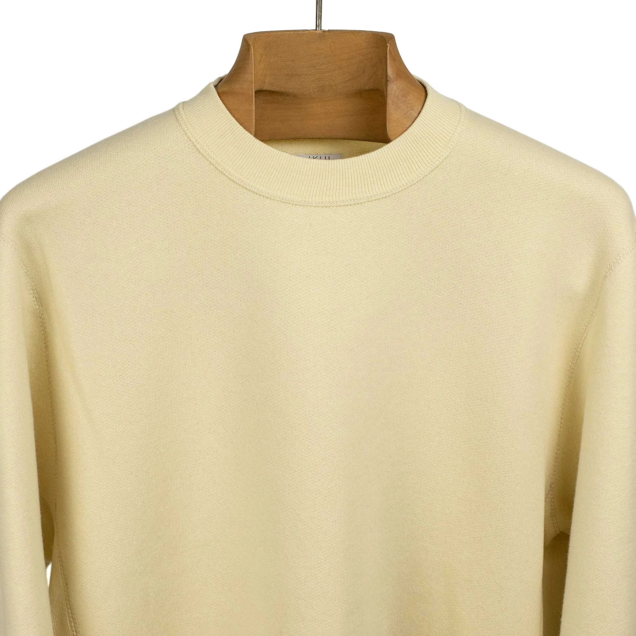 Crewneck fleece sweatshirt in cream plush cotton and lyocell