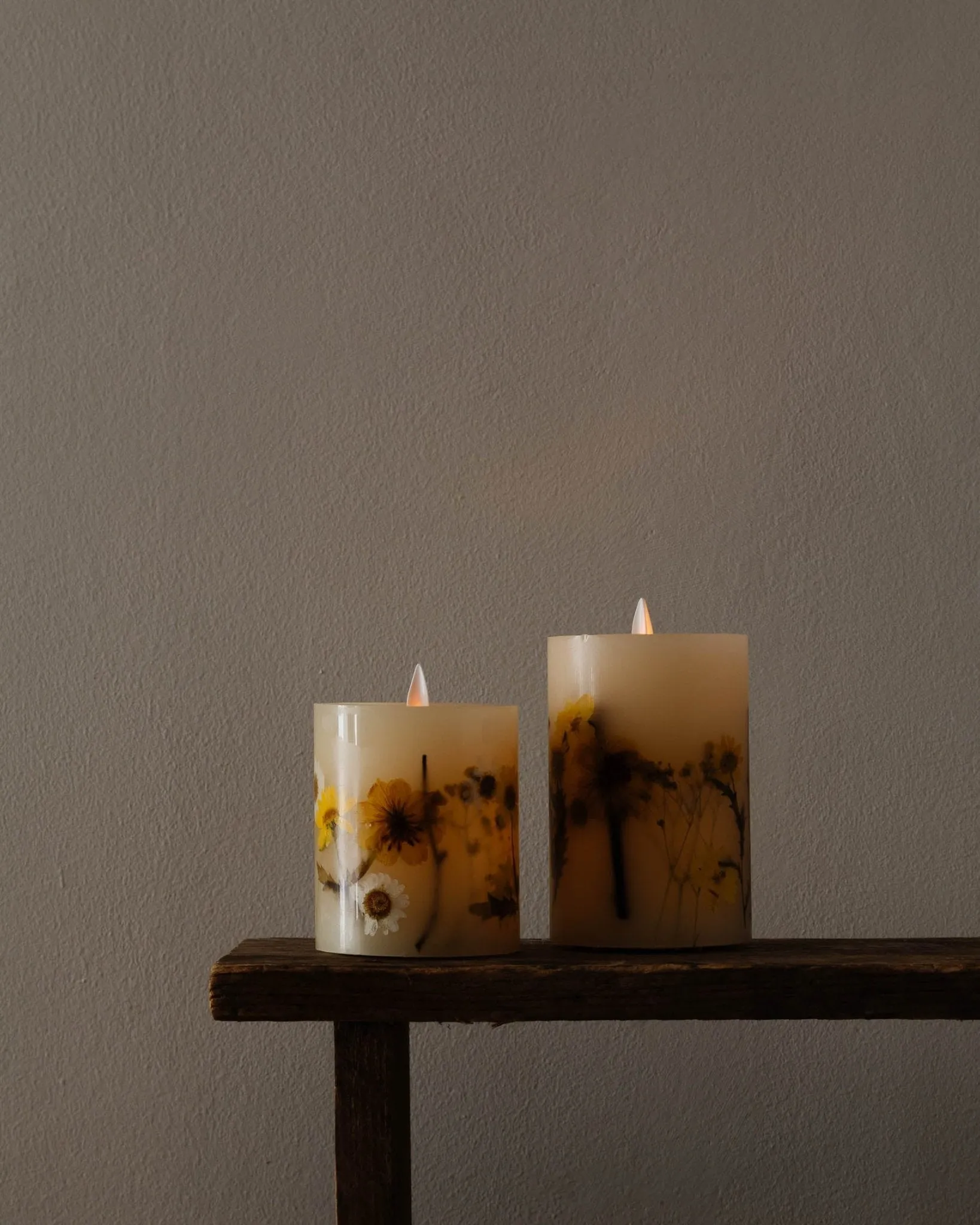 Flameless Botanical Candle