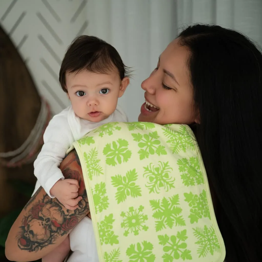 Napuanani in Pakalana Burp Cloth