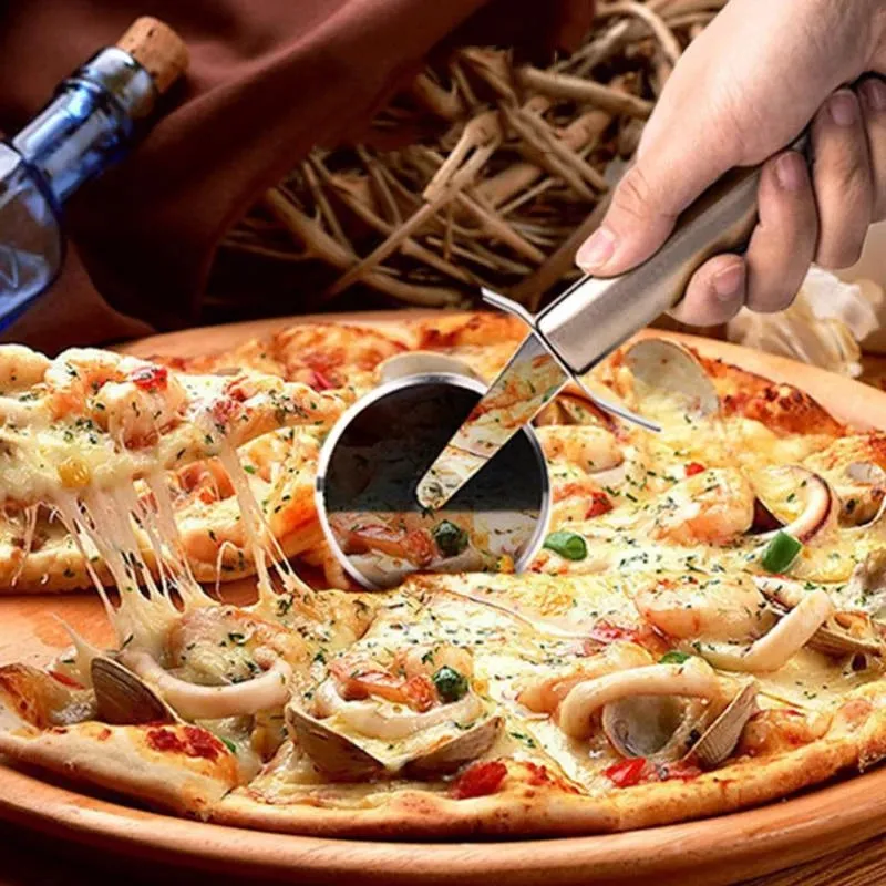 Stainless Steel Round Pizza Cutter